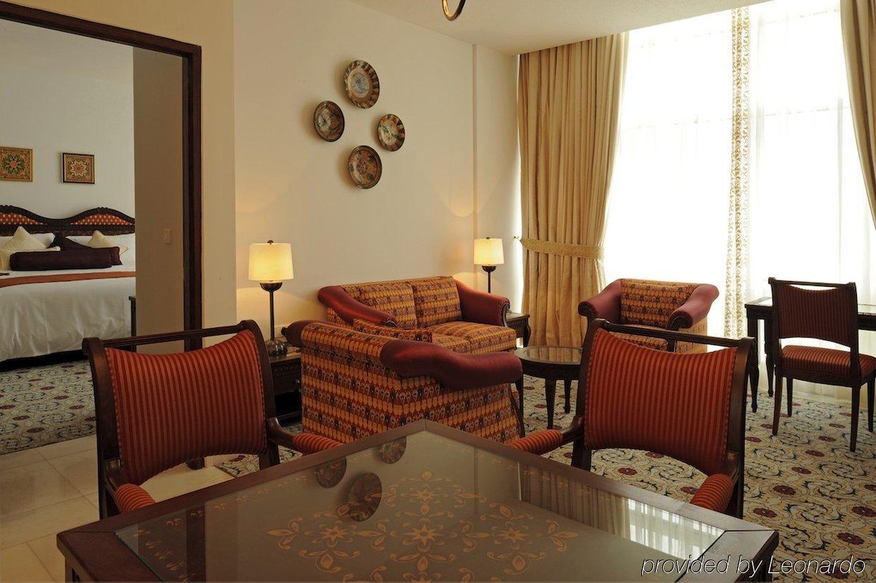 Dushanbe Serena Hotel Номер фото