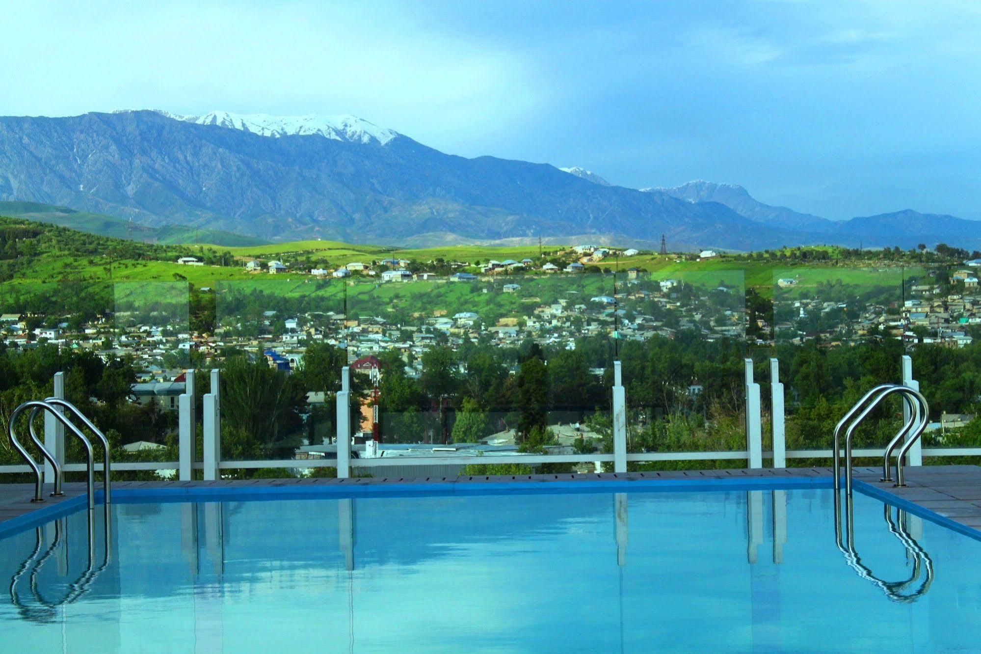 Dushanbe Serena Hotel Екстер'єр фото