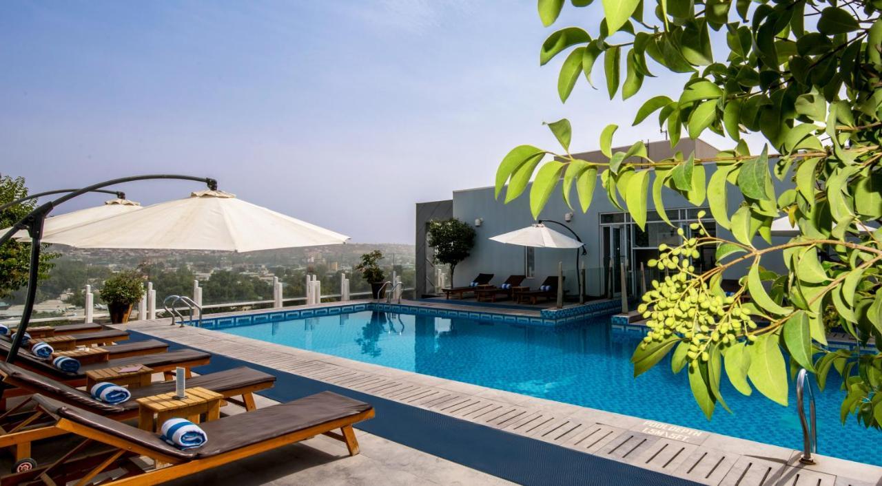 Dushanbe Serena Hotel Екстер'єр фото